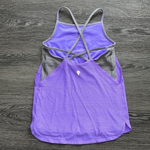 🆕SzM Ivivva purple and grey tank EUC. Read measurements please - Picture 2 of 5